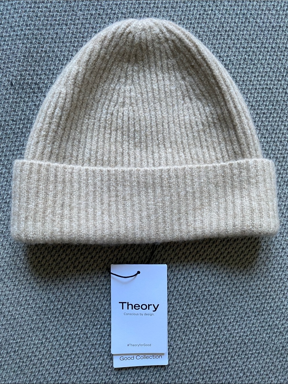 NWT Theory chunky beanie beige